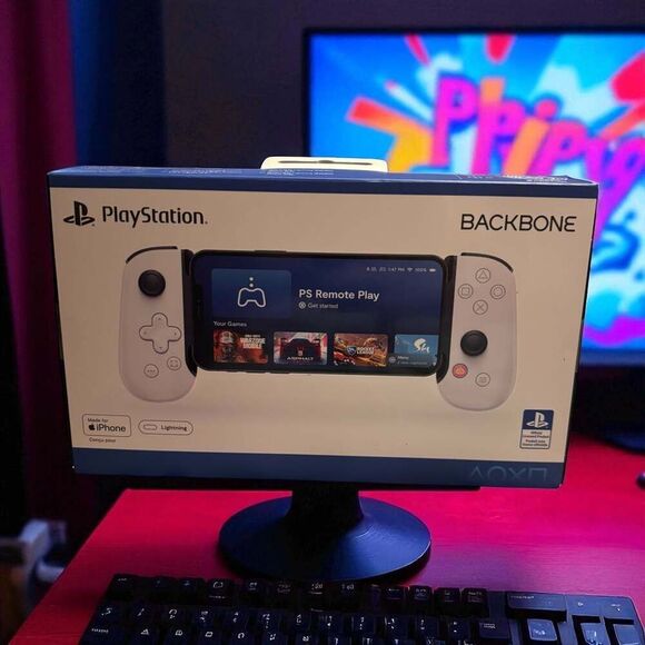 Backbone One PlayStation Edition Mobile Gaming Controller for iPhone (Lightning) - Picture 1 of 5